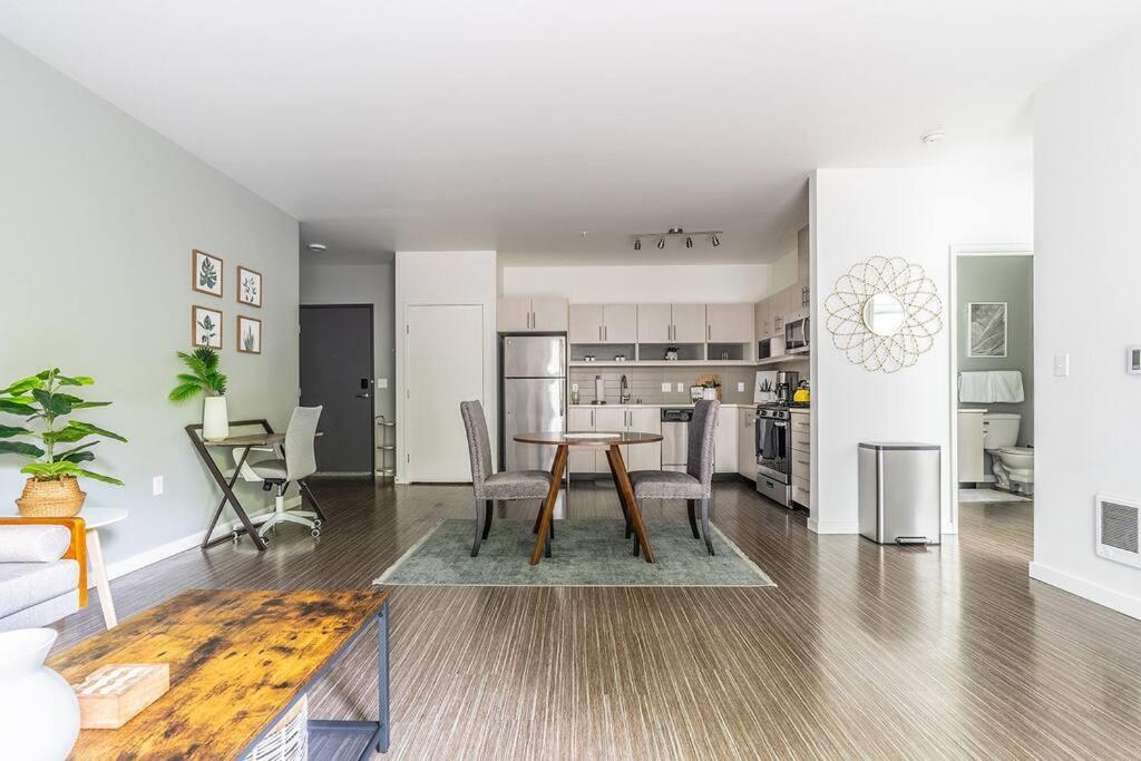 One Bedroom Luxury Apartment Seattle Exterior foto